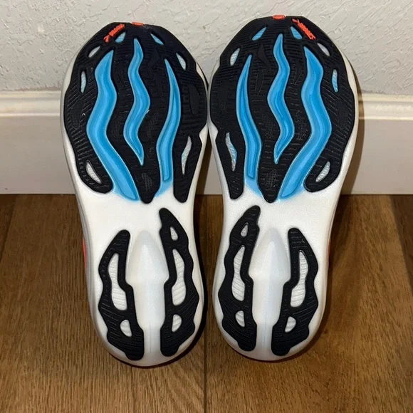 Women’s Brooks Glycerin Max - Picture 9 of 10